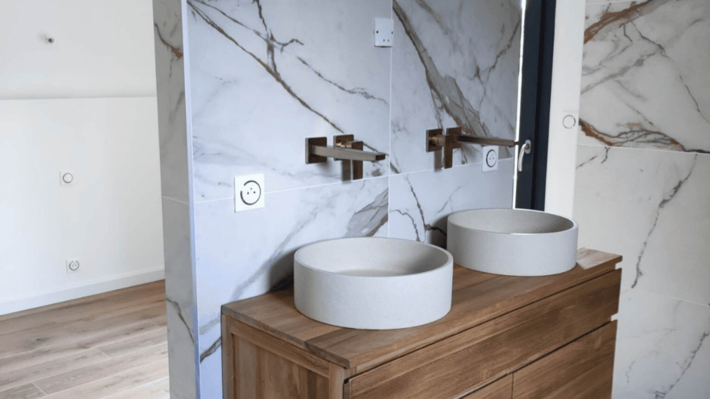 double vasque salle de bain effet marbre