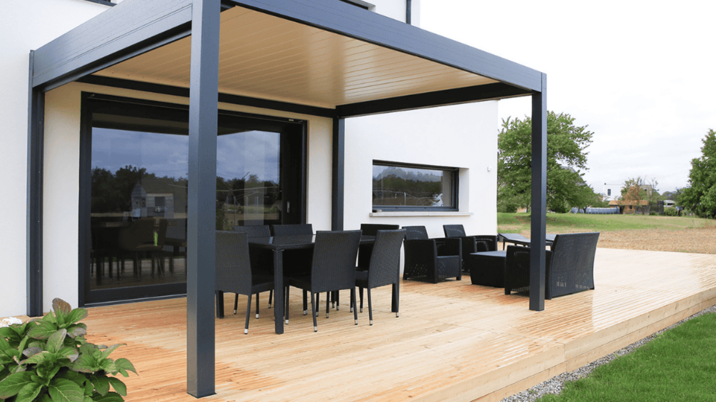 maison moderne toit plat pergola