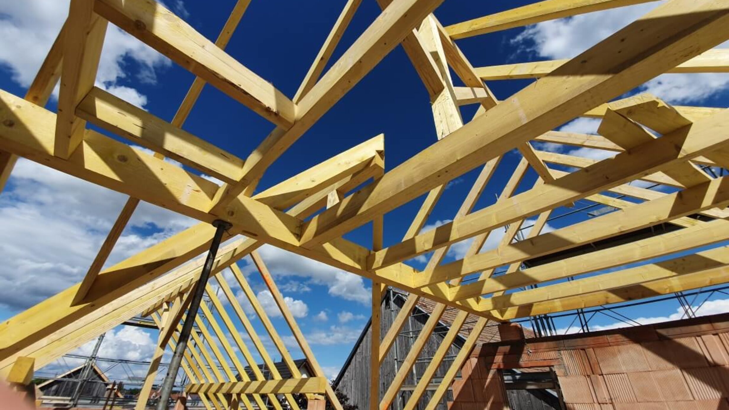 charpente bois maison neuve